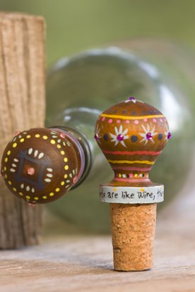 Friends Wooden Wine Stopper